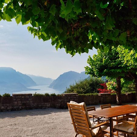 Panoramic Lakeview House Bellagio Civenna المظهر الخارجي الصورة