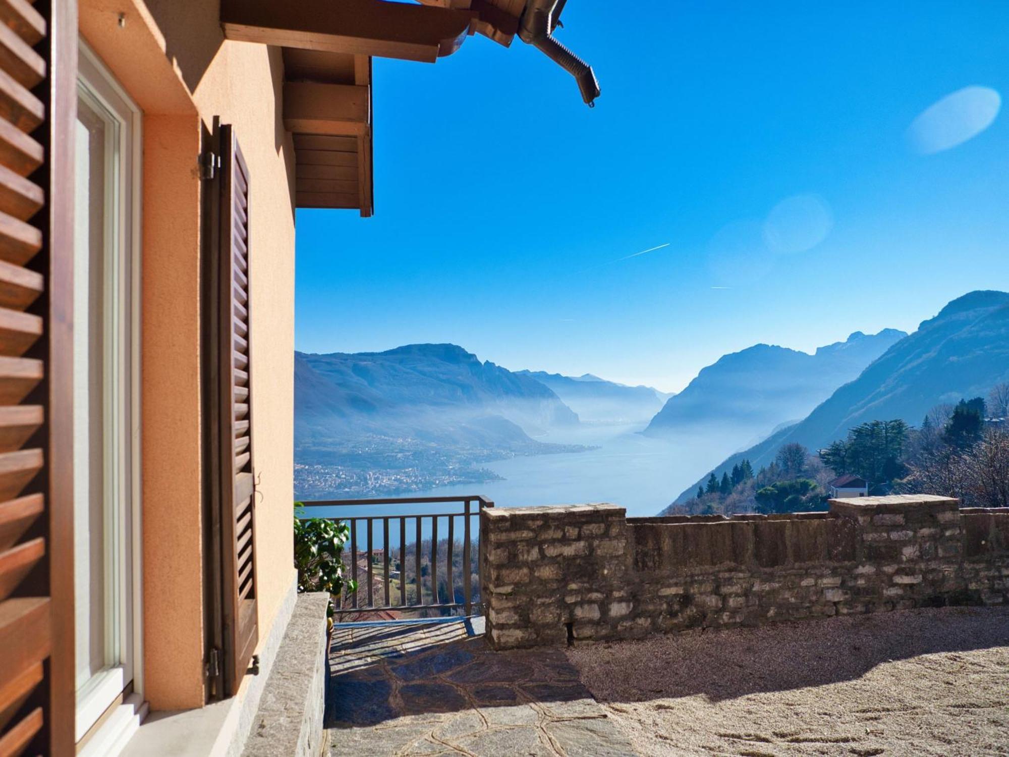 Panoramic Lakeview House Bellagio Civenna المظهر الخارجي الصورة